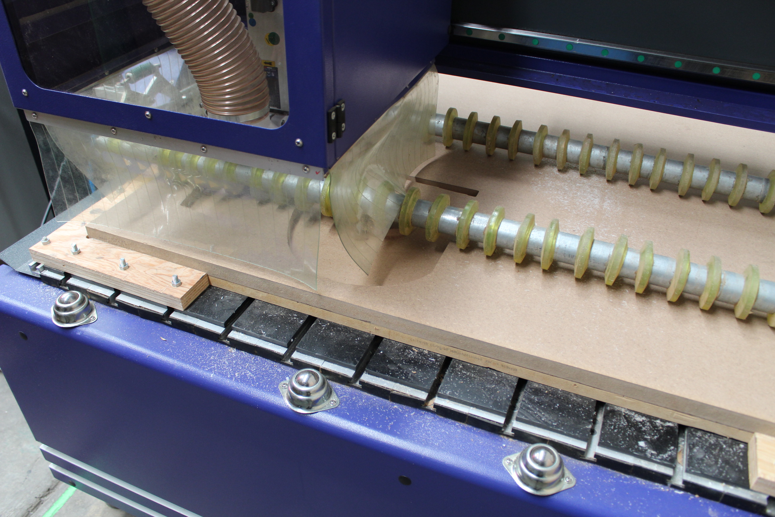 ROUTER CNC DE CAMA PLANA